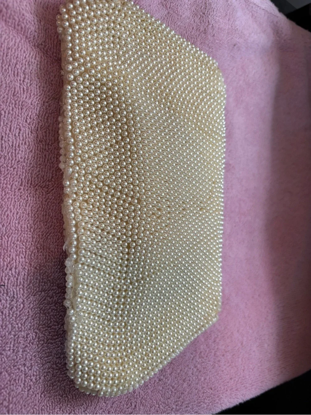 RARE Vintage 1950s Bags by Susan Hand Beaded Pearl Wave Clutch- Made In Japan